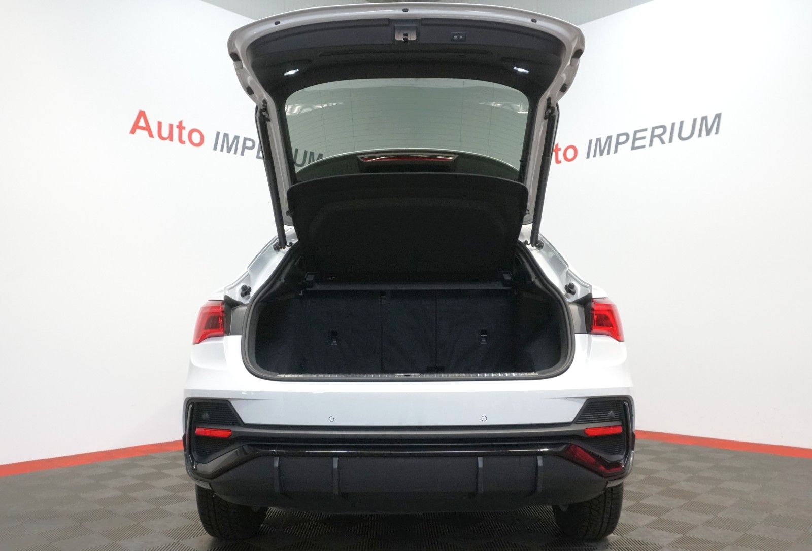 Audi Q3 Sportback 2.0 40 TDI quattro S line*STDHZ*AHK