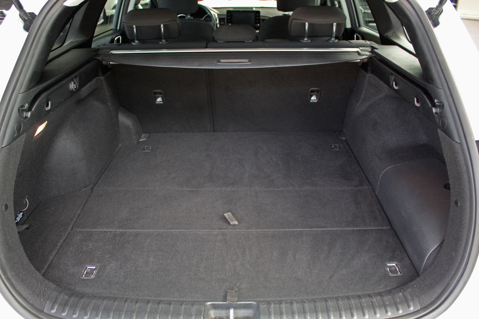 Kia Ceed Sportswagon Plug-in Hybrid Vision - Samsaru's Car Outlet