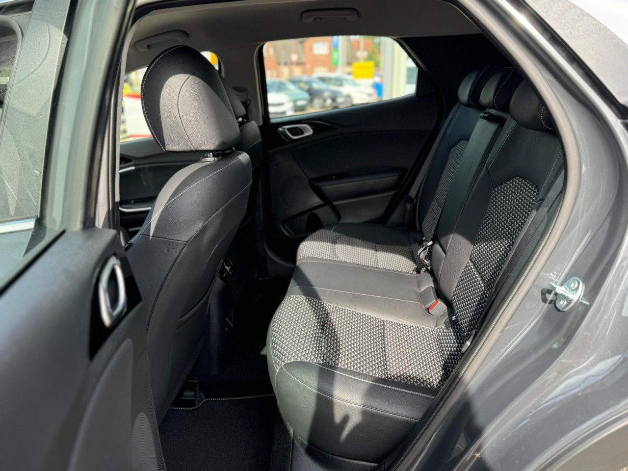 Kia X-Ceed 1.5 T-GDI Spirit - Samsaru's Car Outlet