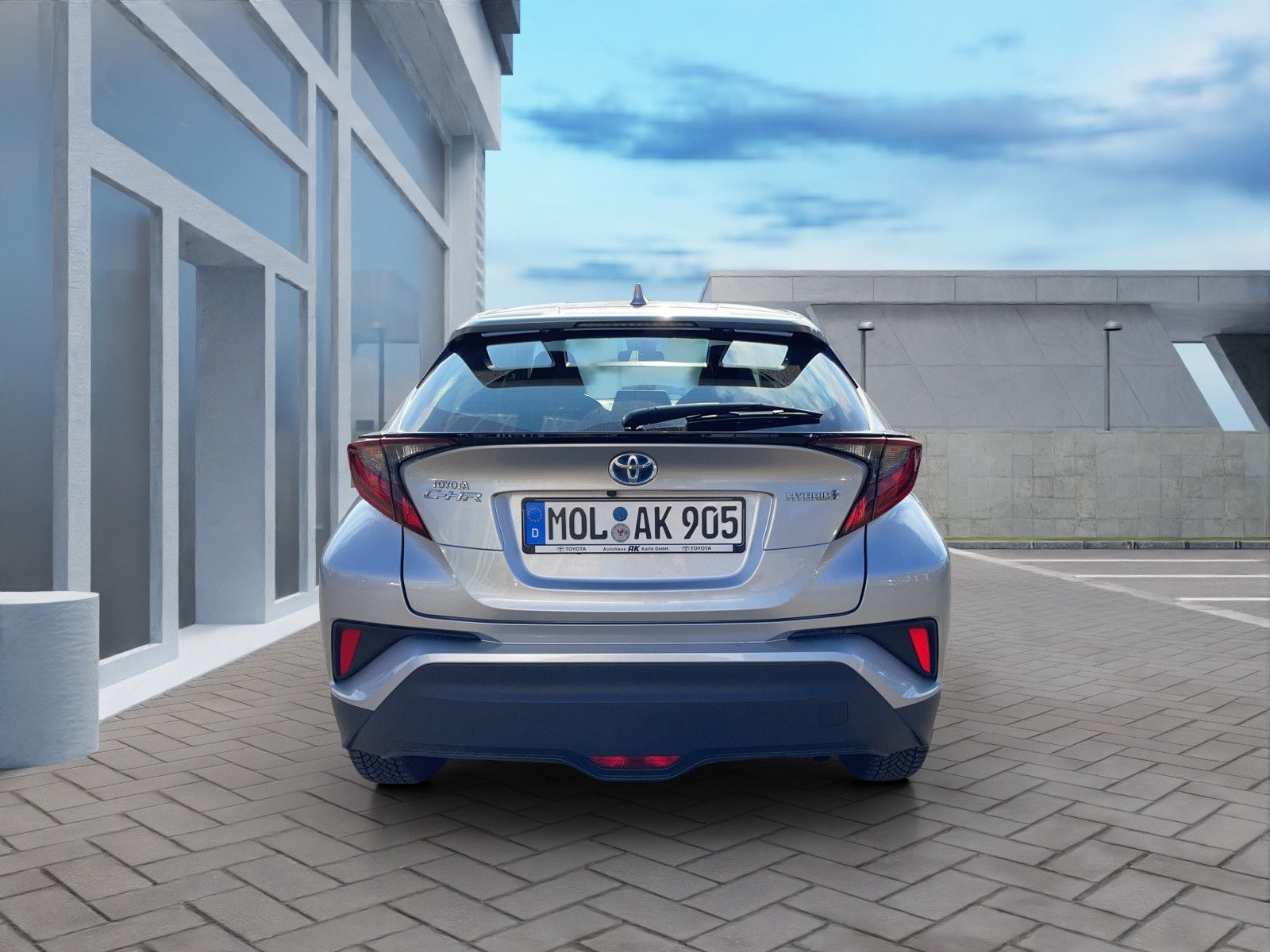 Toyota C-HR 1.8 Hybrid Flow - Samsaru's Car Outlet