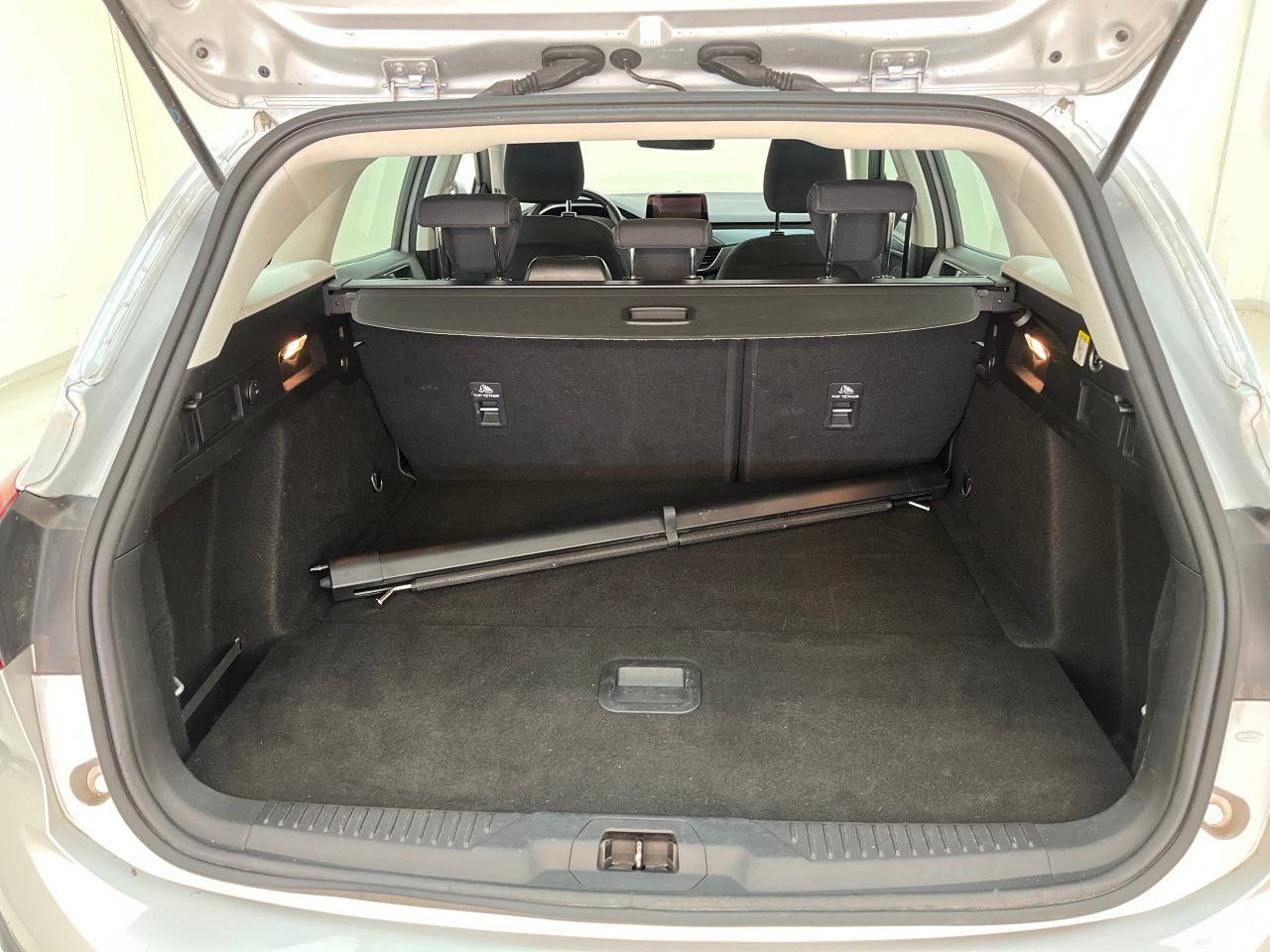 Ford Focus 1.5 EcoBlue Active - Samsaru's Car Outlet