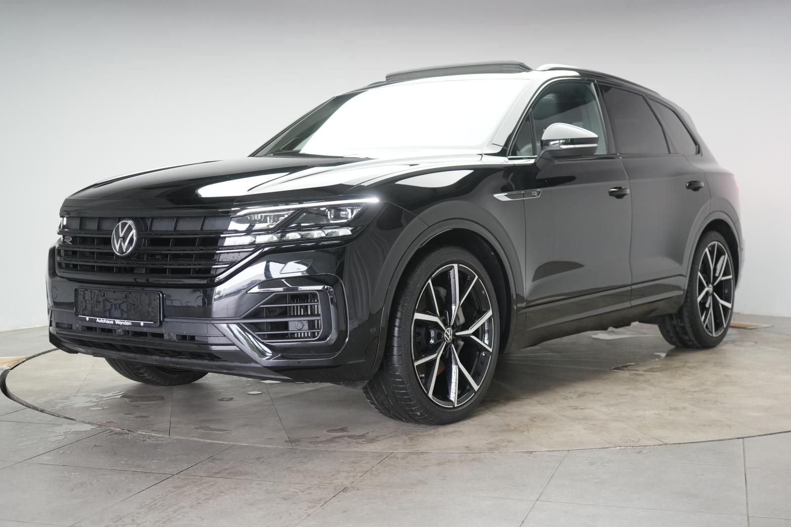 Volkswagen Touareg R-Line 3.0 TSI 22"/Matrix/STHZ/Pano/Luft