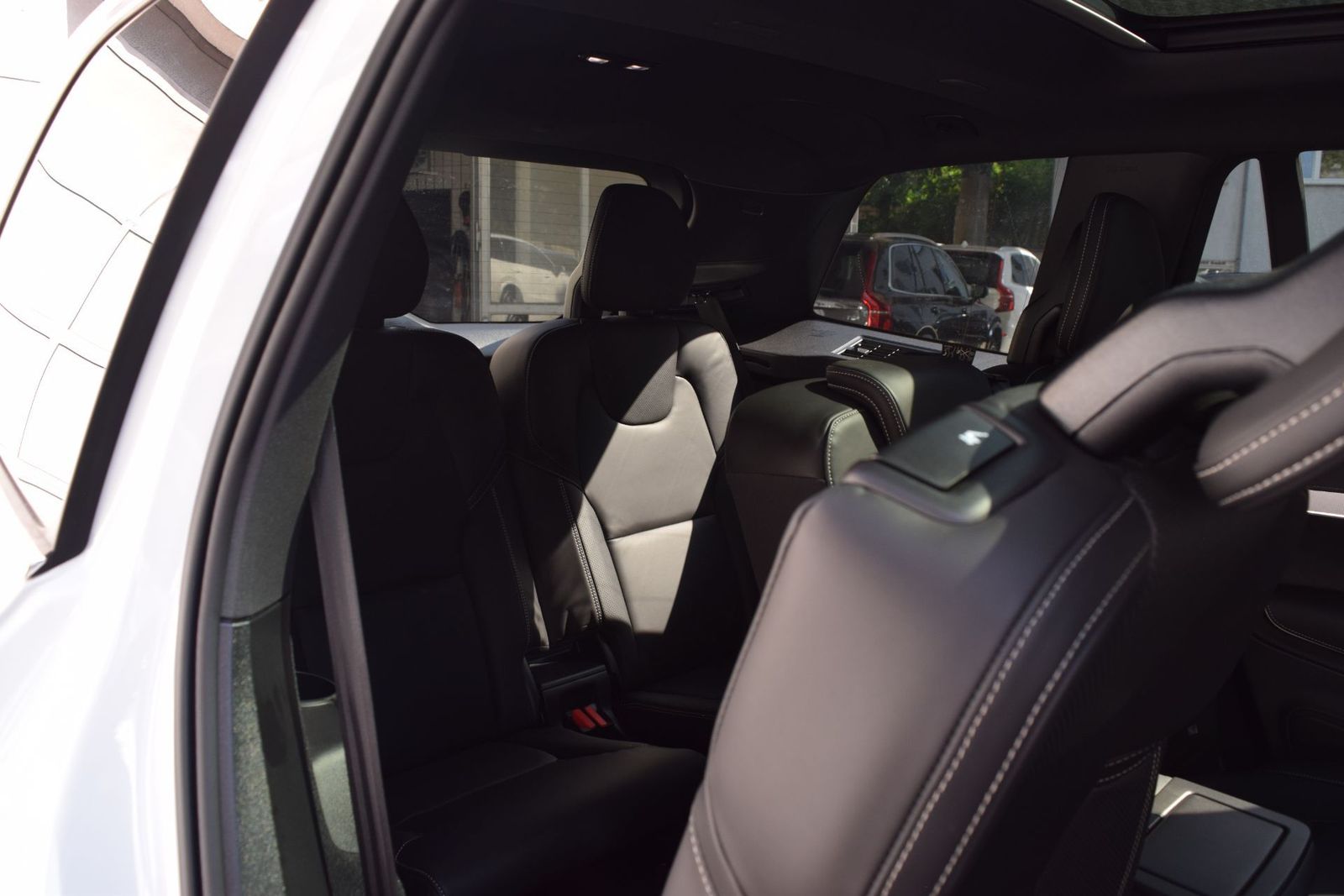 Volvo XC90 T8 AWD Plus - Samsaru's Car Outlet