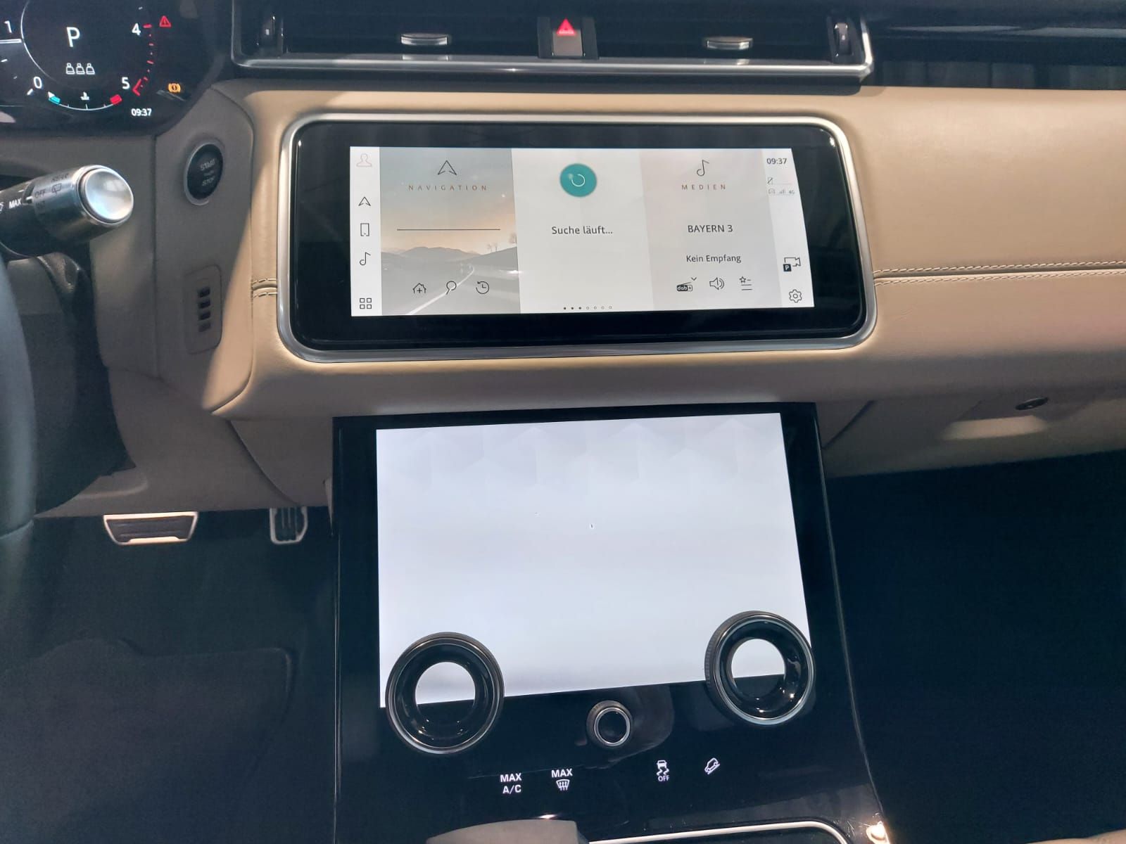 Range Rover Velar 2.0d D200 Edition - Samsaru's Car Outlet