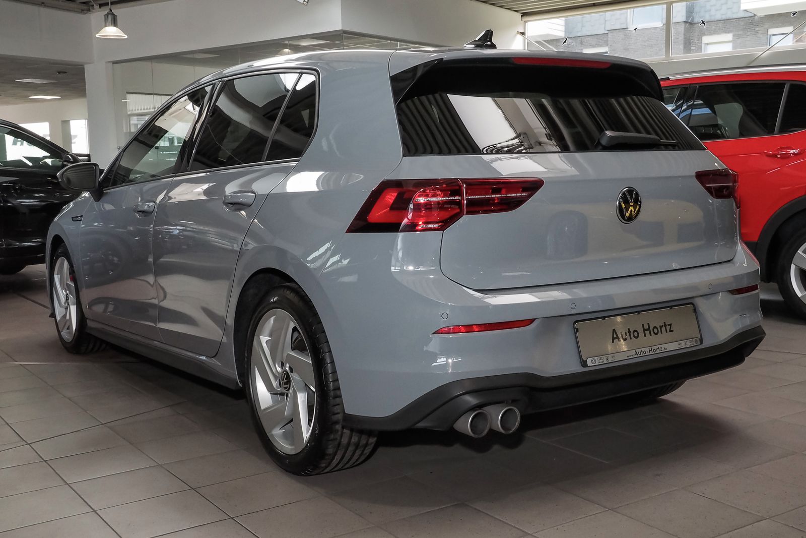 Volkswagen Golf VIII GTD 2.0 TDI DSG - Samsaru's Car Outlet
