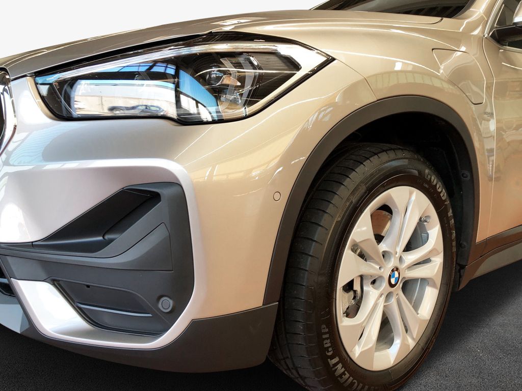 BMW X1 xDrive25e Advantage - Samsaru's Car Outlet