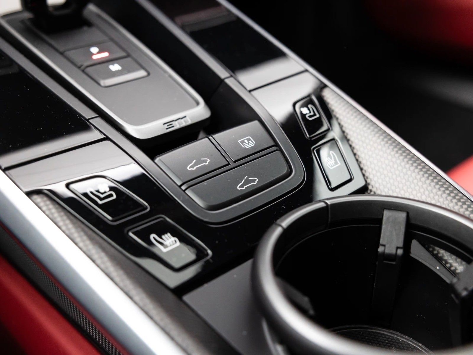 Porsche 992 911 Turbo S - Samsaru's Car Outlet