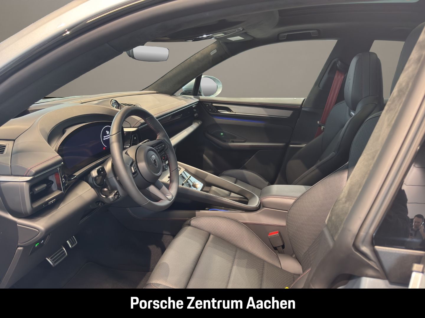Porsche Macan Turbo BOSE InnoDrive Panorama LED-Matrix