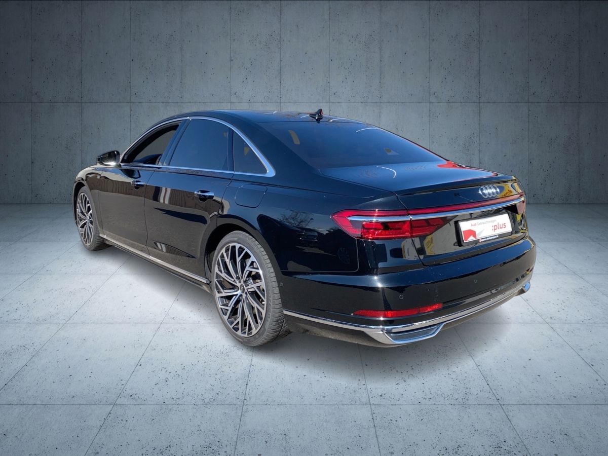 Audi A8 60 TFSI e quattro - Samsaru's Car Outlet