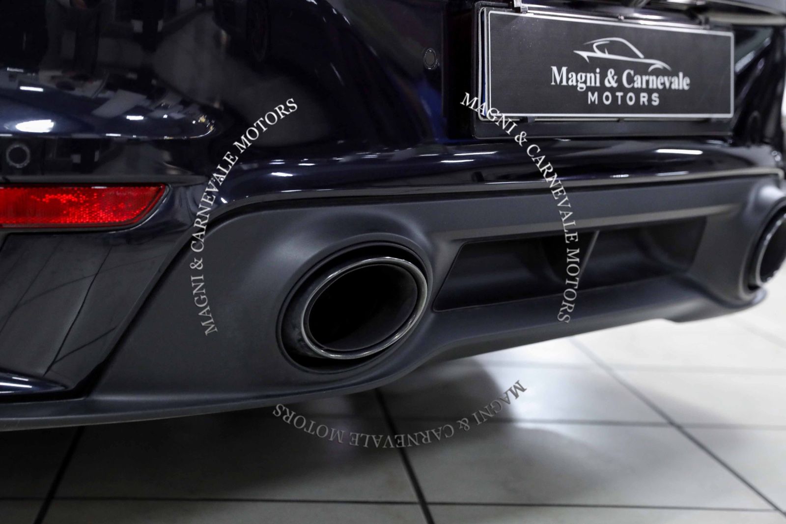 Porsche 992 Turbo S - Samsaru's Car Outlet