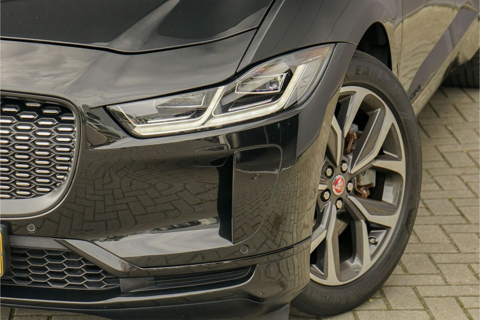 Jaguar I-Pace EV320 SE Business 90 kWh 3 Fase Laden Pan