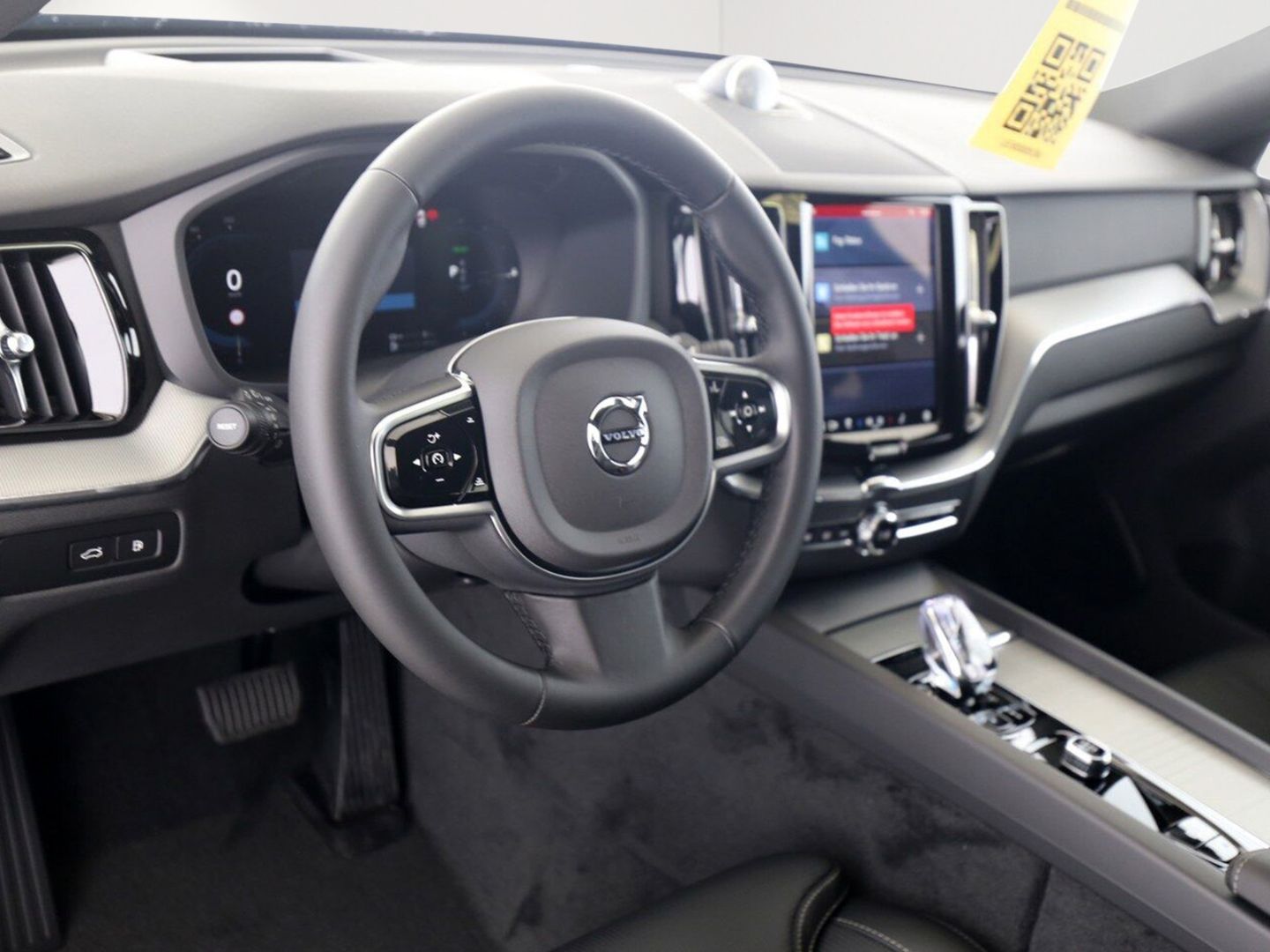 Volvo XC60 T8 Plus Black Edition Recharge Plug-In Hybrid - Samsaru's Car Outlet