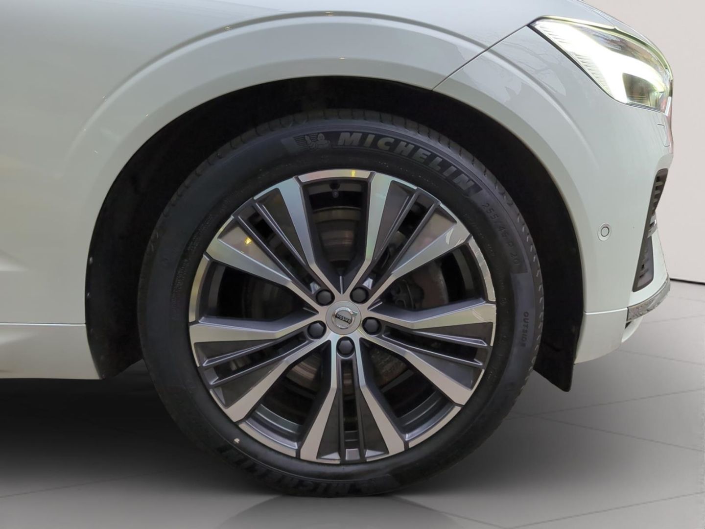 Volvo XC60 T6 Recharge Inscription *Luft*BLIS*AHK*HUD*