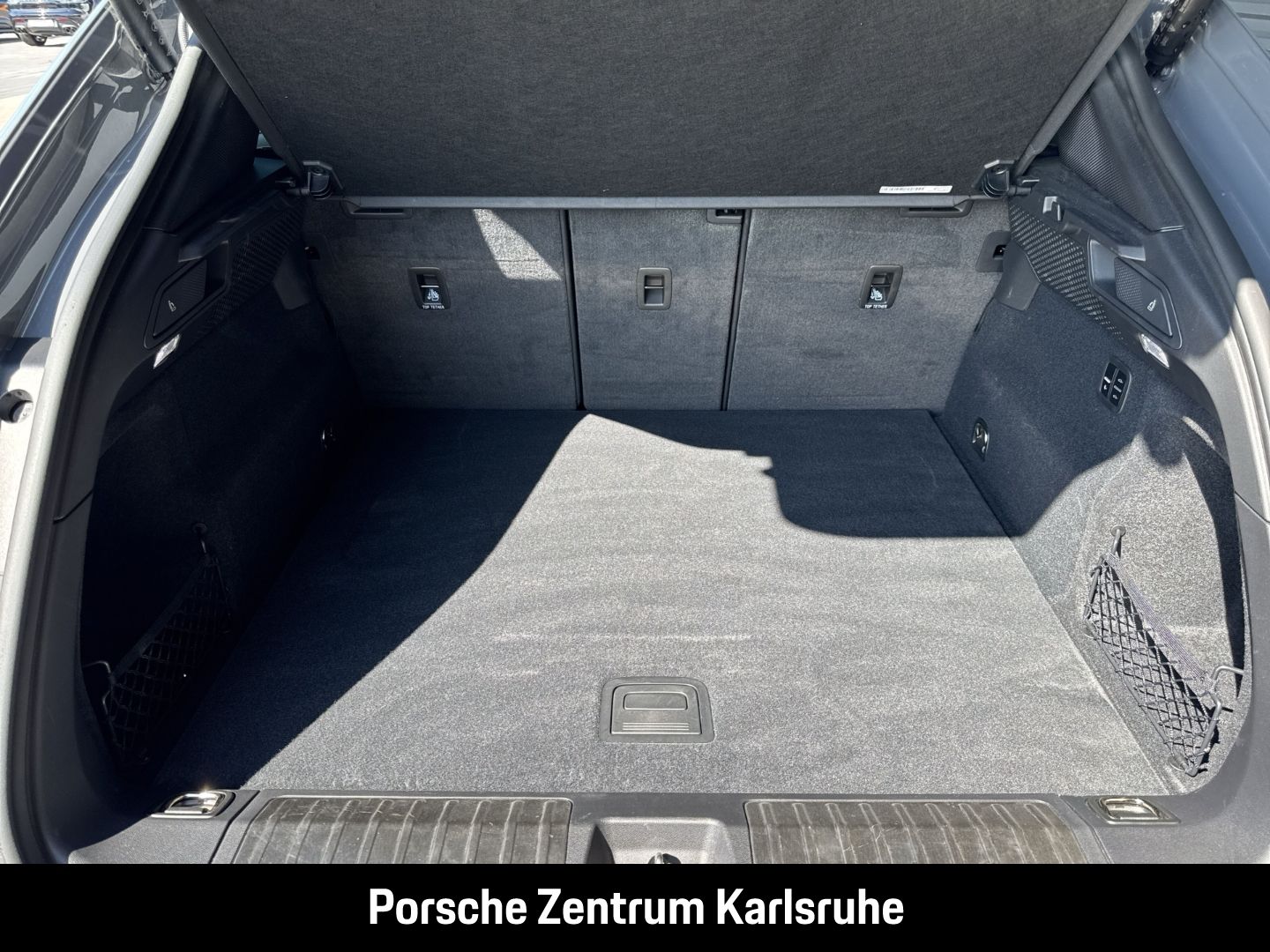 Porsche Macan 4S HA-Lenkung InnoDrive Head-Up LED-Matrix