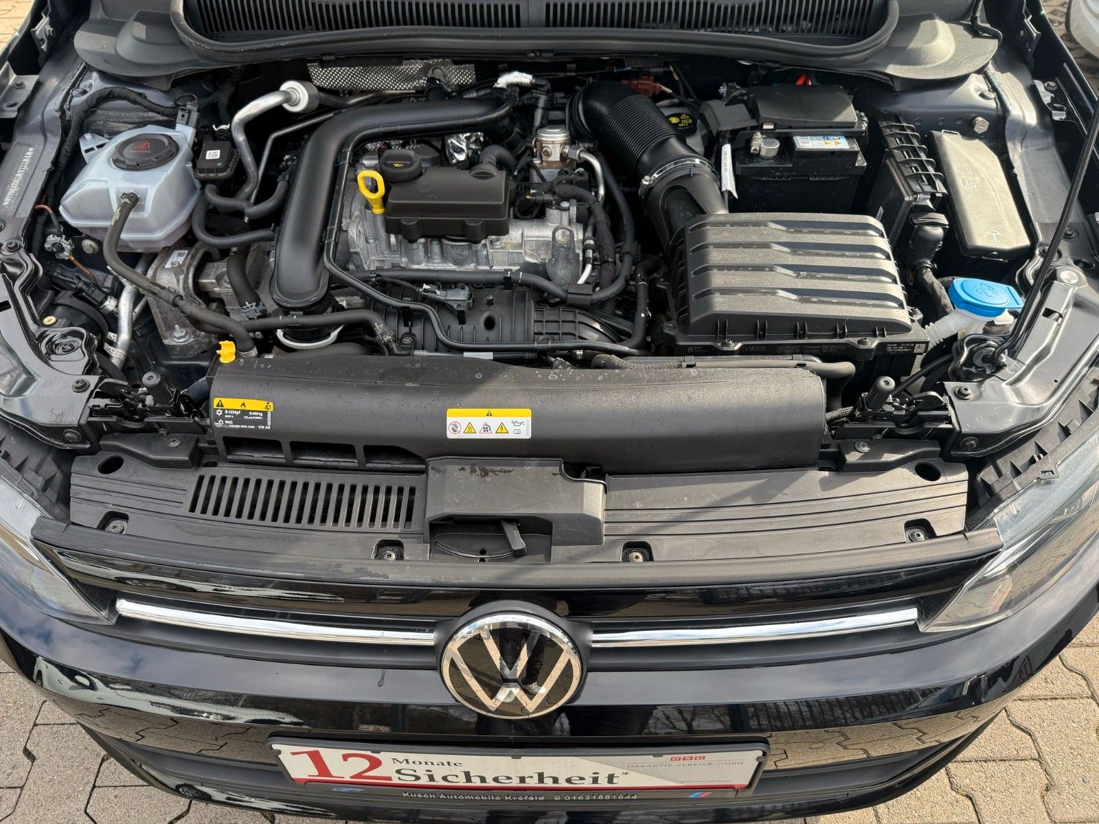 Volkswagen Polo VI Comfortline - Samsaru's Car Outlet