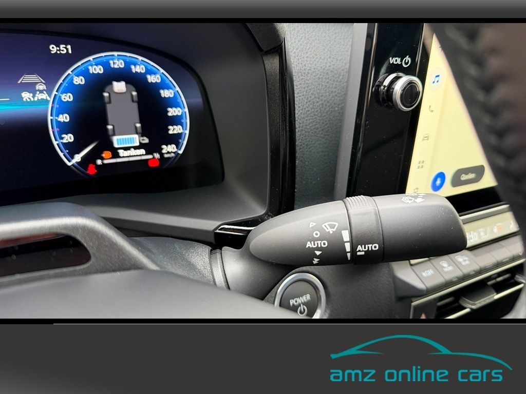Toyota Camry 2.5 Hybrid Executive Navi*Kamera*LED