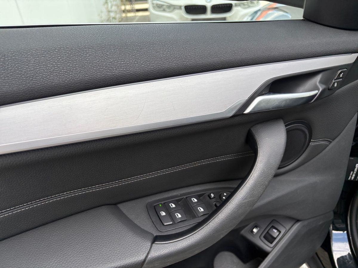 BMW X1 xDrive25e xLine - Samsaru's Car Outlet