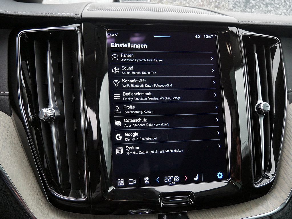 Volvo XC60 T8 Recharge Inscription FACEL. STANDHZ LED