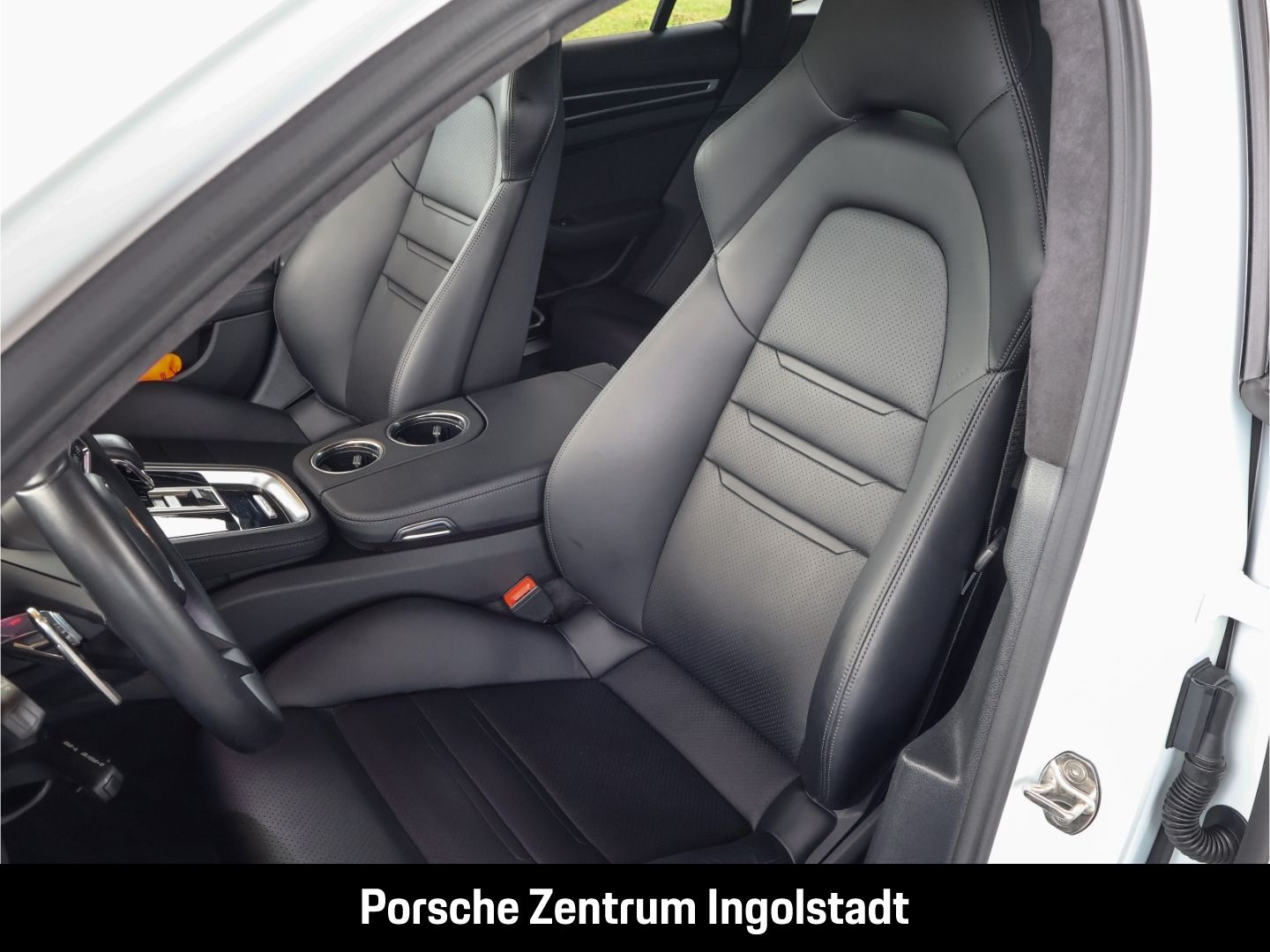 Porsche Panamera 4S Sport Turismo, Panorama, Surround Vi
