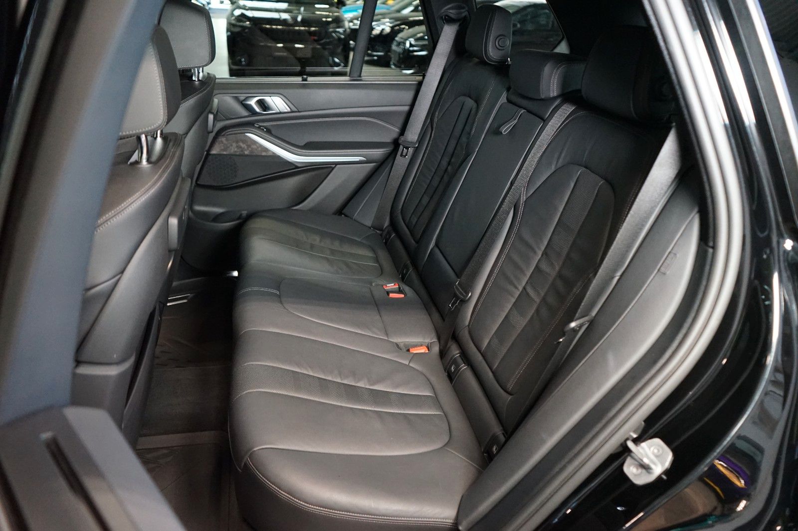 BMW X5 45e*290kW*LASER*AIR-SUSP*TOW*48.264€ NETTO