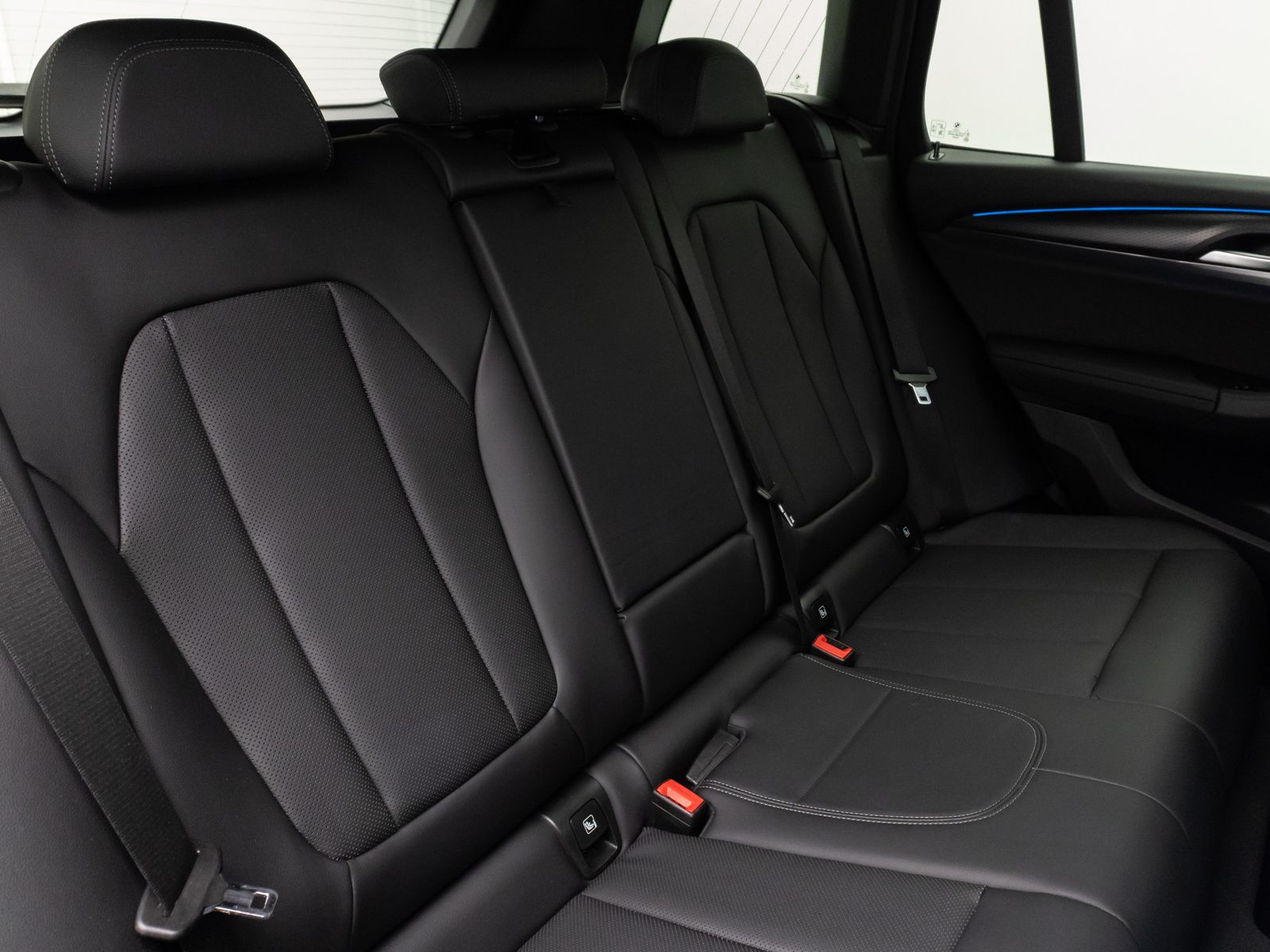 BMW X3 xD30e M Sport - Samsaru's Car Outlet