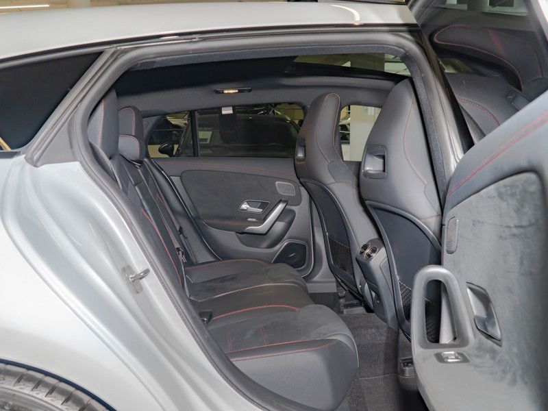 Mercedes-Benz CLA 250 4M AMG-Sport - Samsaru's Car Outlet