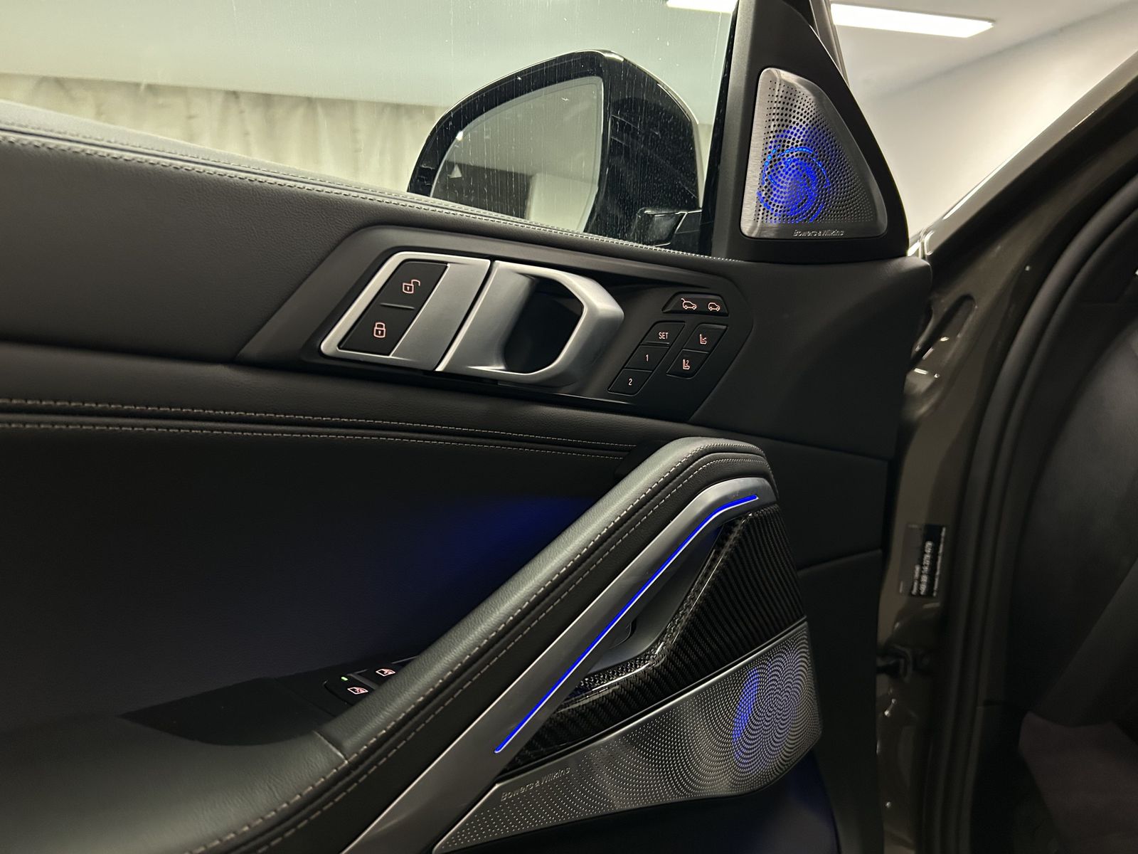 BMW X6 xDrive40d M Sportpaket Pro B&W Pano. AHK DAB