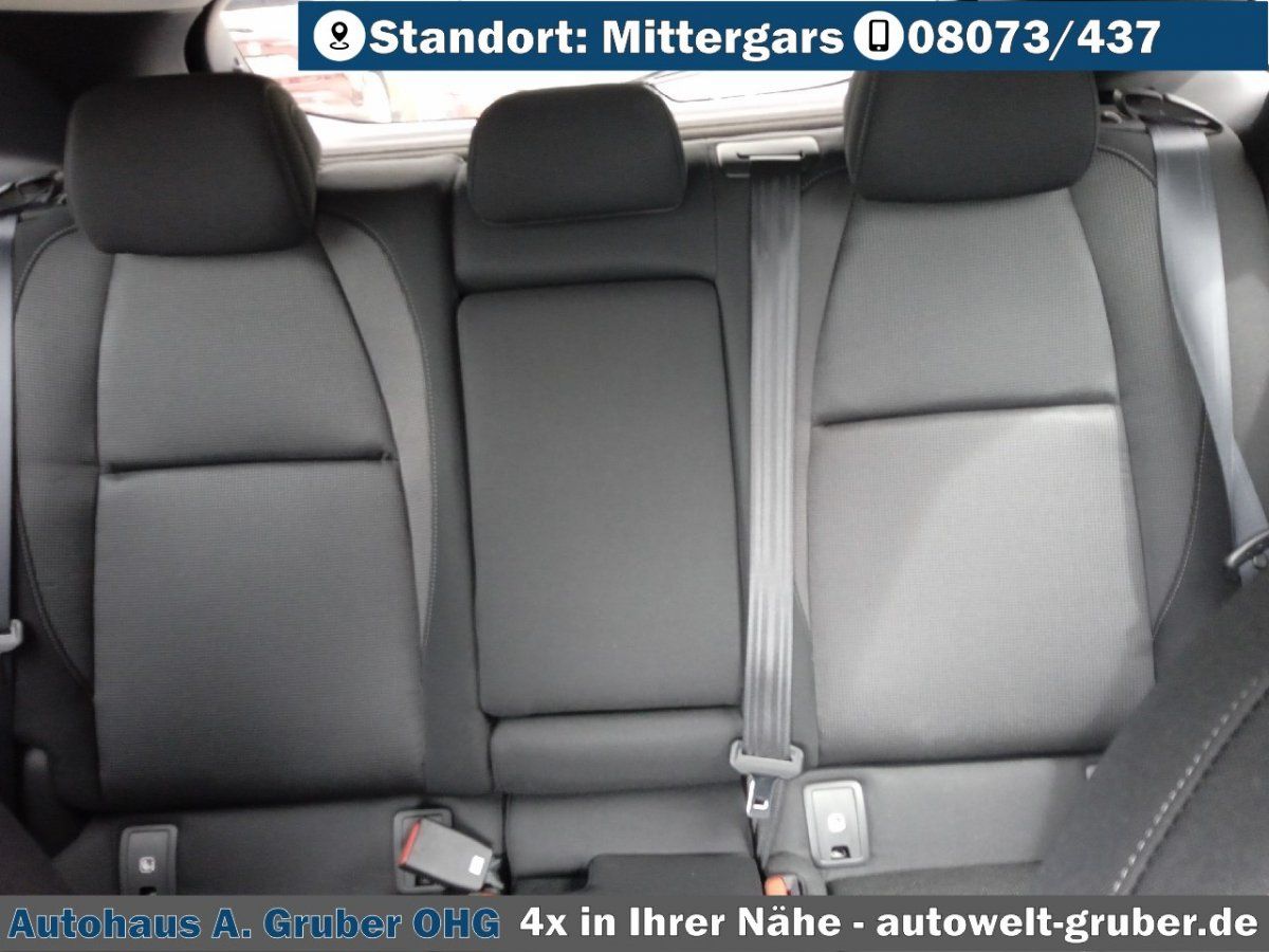 Mazda CX-30 e-SKYACTIV X 186ps Automatik Centre-line +