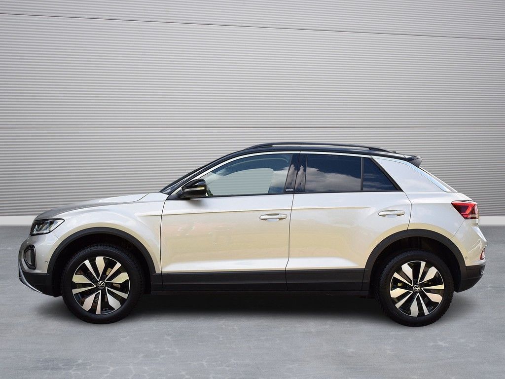 Volkswagen T-Roc 1.5 TSI DSG Move - Samsaru's Car Outlet