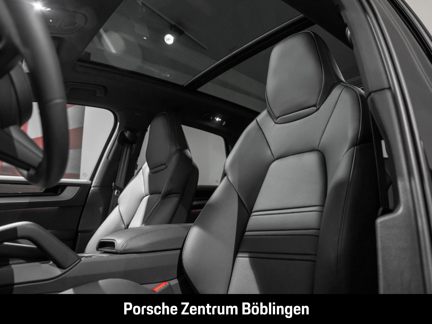 Porsche Cayenne E-Hybrid BOSE Panoramadach LED-Matrix