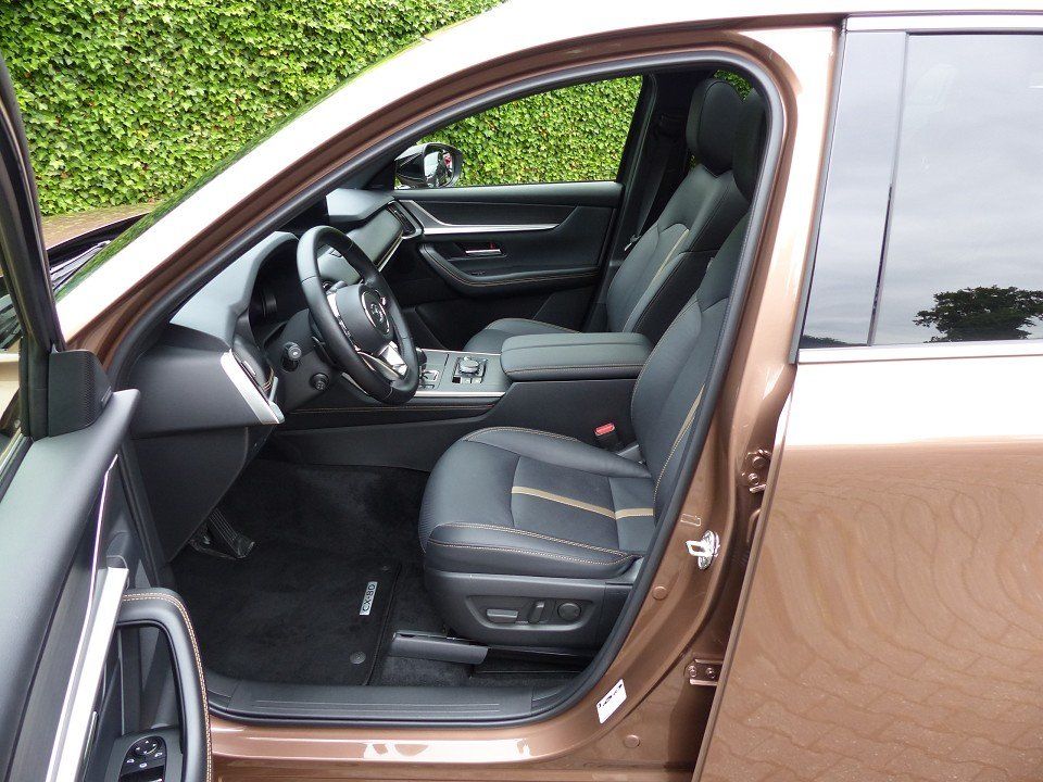 Mazda CX-80 2.5L e-SKYACTIV PHEV Homura Plus mit Anhän