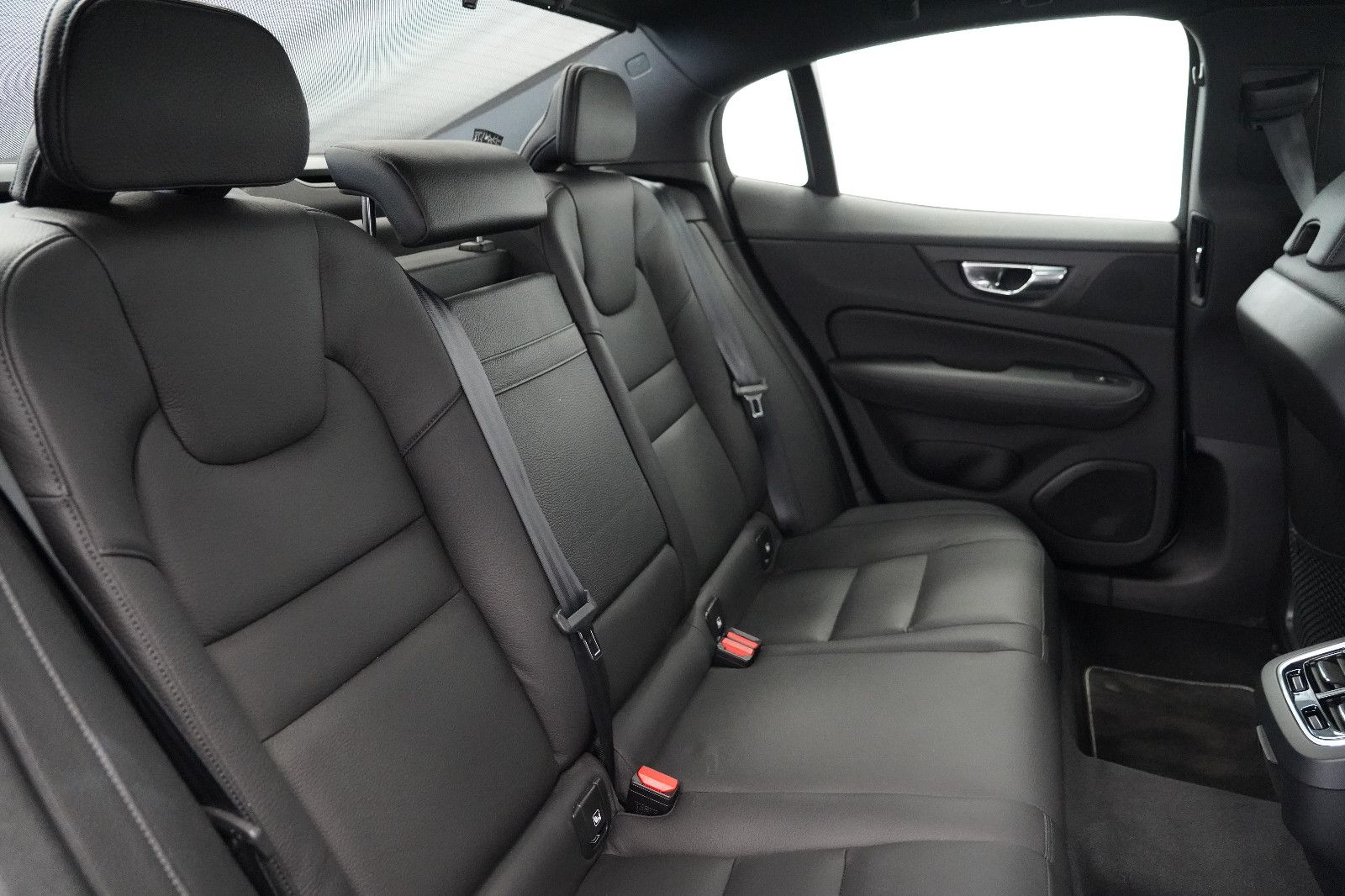 Volvo S60 Lim. T4 R-Design*HUD*PANO*StdHzg*360°K.*LED*