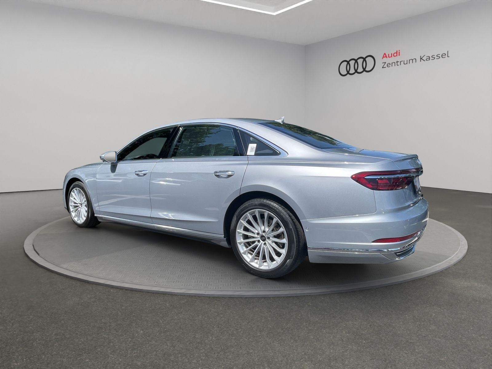 Audi A8 Lang 50 TDI qu. - Samsaru's Car Outlet