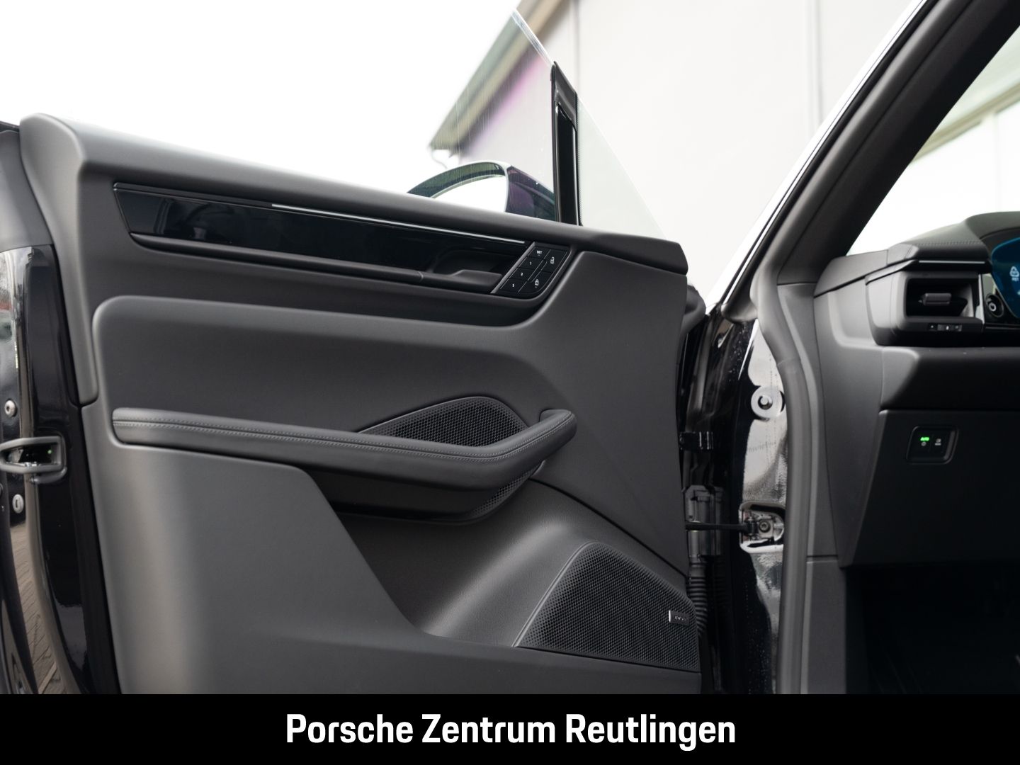 Porsche Macan 4S Surround-View InnoDrive LED-Matrix