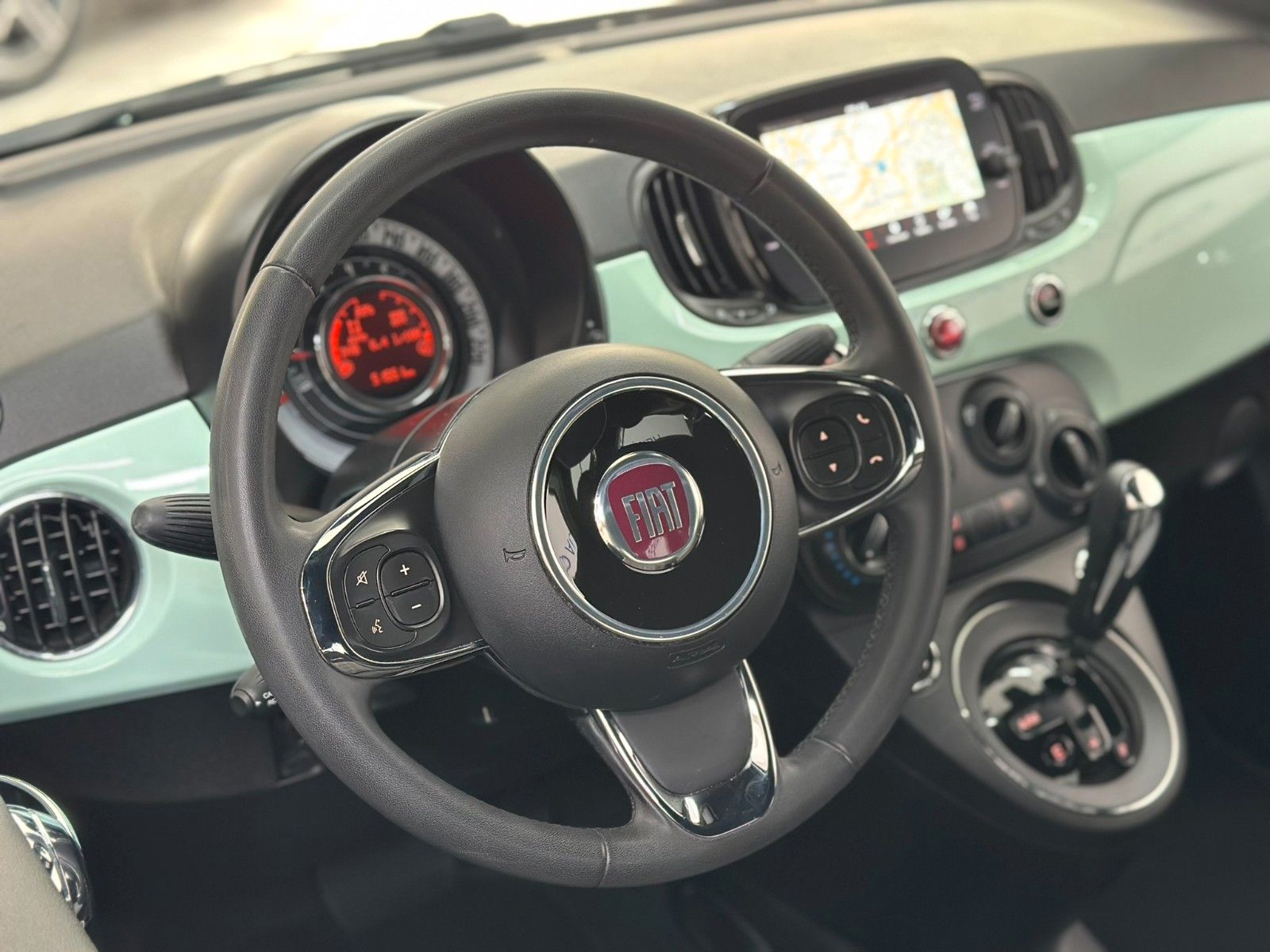 Fiat 500 Lounge - Samsaru's Car Outlet