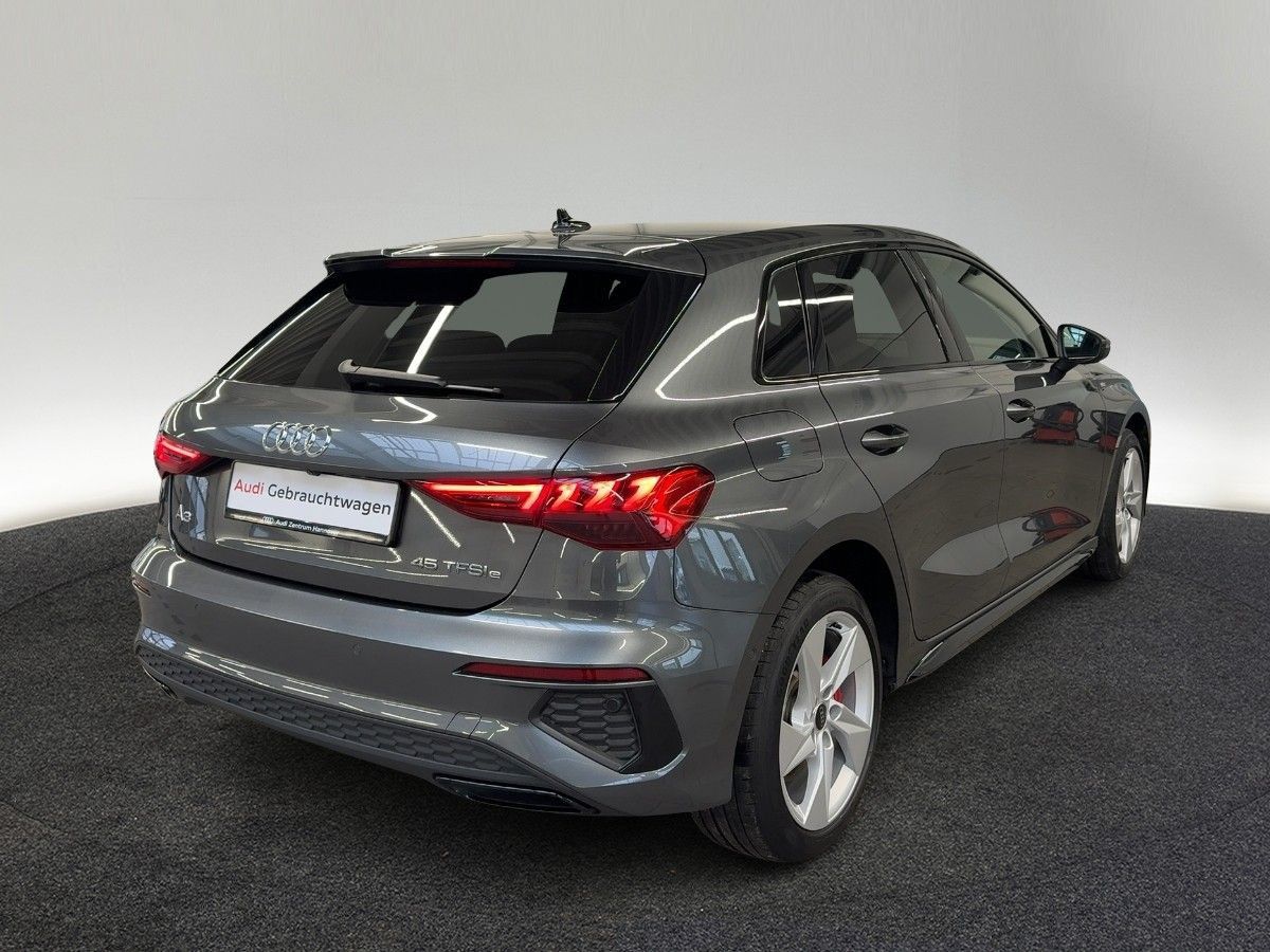 Audi A3 Sportback 45 TFSI e S line LED Kamera Navi
