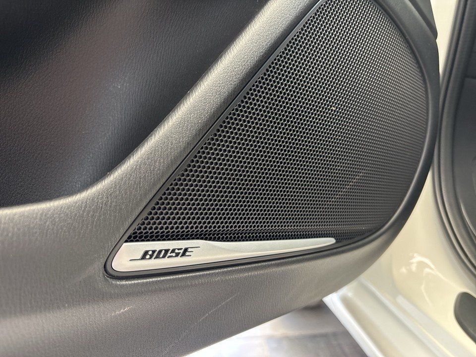 Mazda 6 Kombi Exclusive-Line 2.5i BOSE+HEAD-UP+MATRIX+