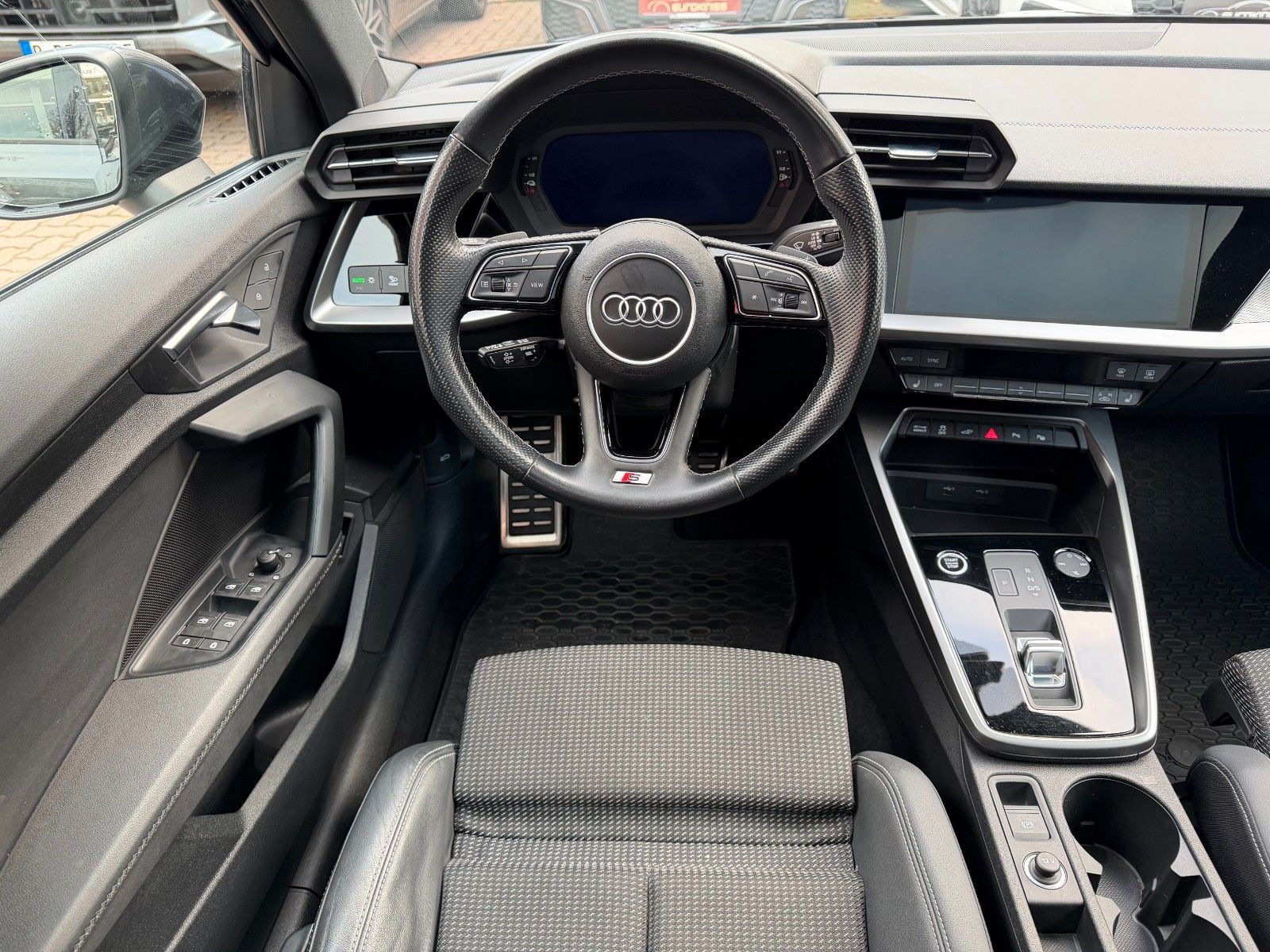 Audi A3 Sportb 40 TFSIe S line*PANO*LED*AHK*SHZ*KAM*