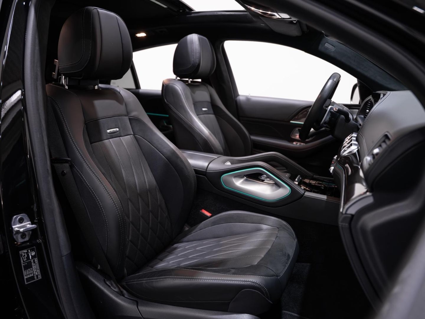 Mercedes-Benz GLE 63 AMG S 4M PANO TRITTBR. NIGHT CARBON PERFO
