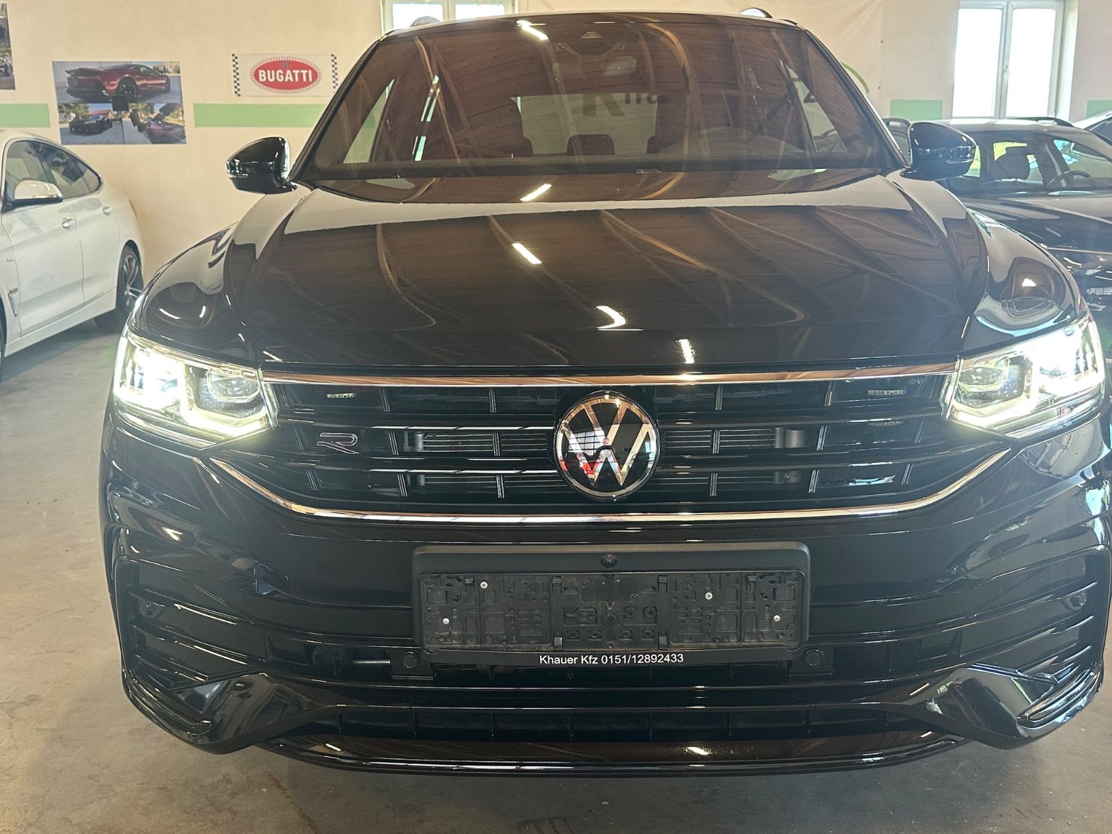 Volkswagen Tiguan R-Line 4Motion - Samsaru's Car Outlet
