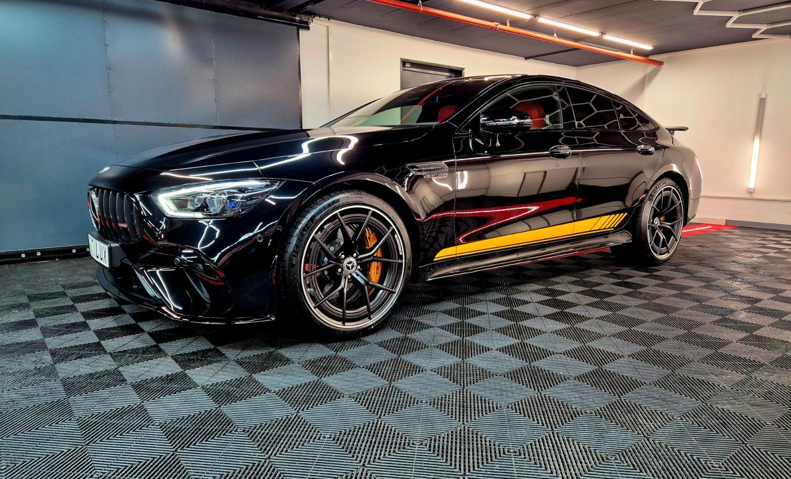 Mercedes-Benz AMG GT 63 S E Performance - Samsaru's Car Outlet