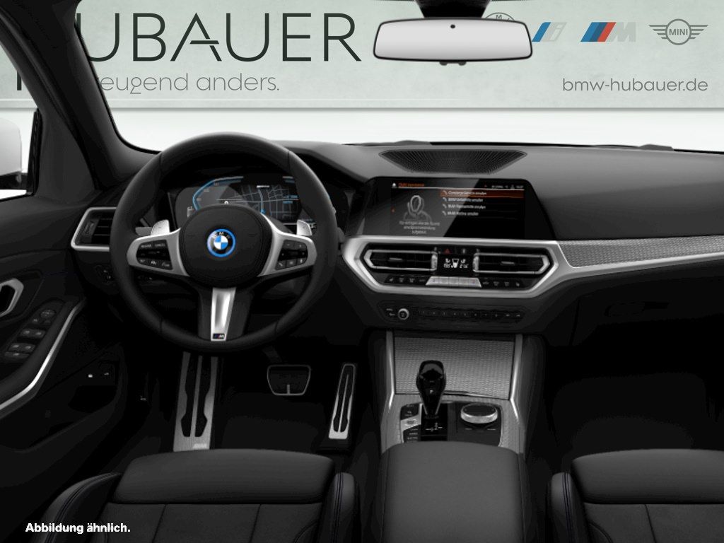 BMW 330e xDrive Touring M Sport - Samsaru's Car Outlet