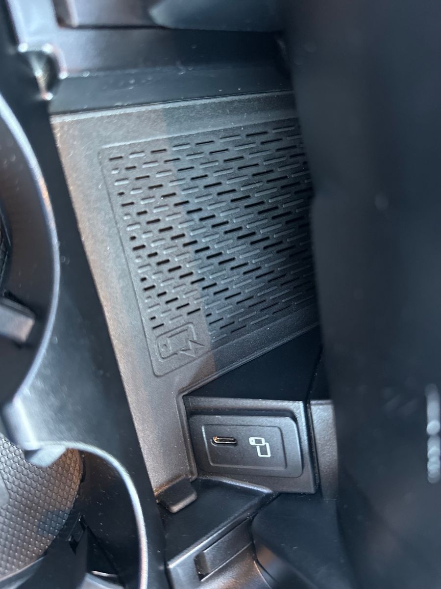 Mercedes-Benz GLC 300 d AMG 4M - Samsaru's Car Outlet