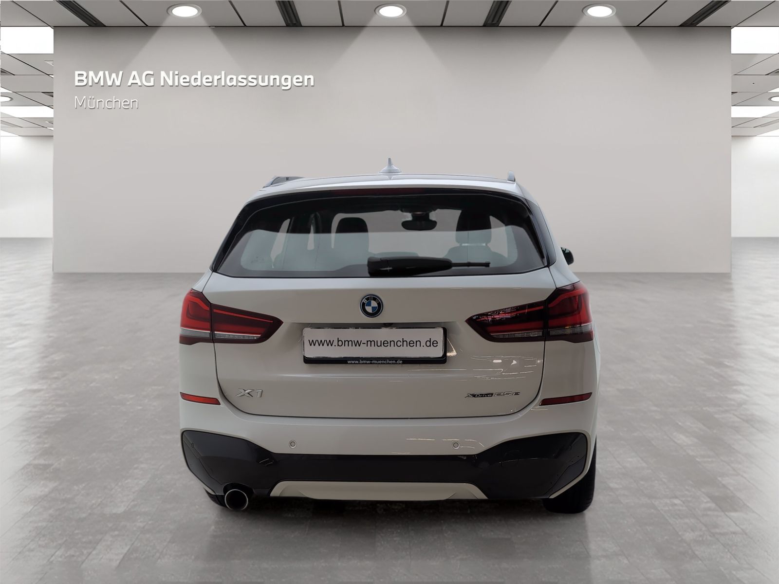 BMW X1 xDrive25e M Sport - Samsaru's Car Outlet