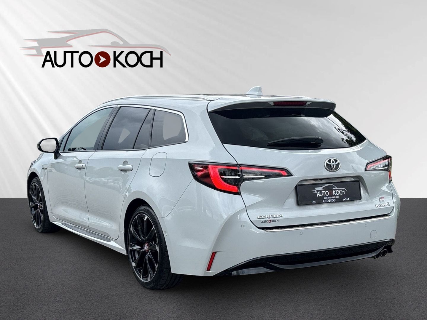 Toyota Corolla Touring Sports Hybrid GR Sport - Samsaru's Car Outlet