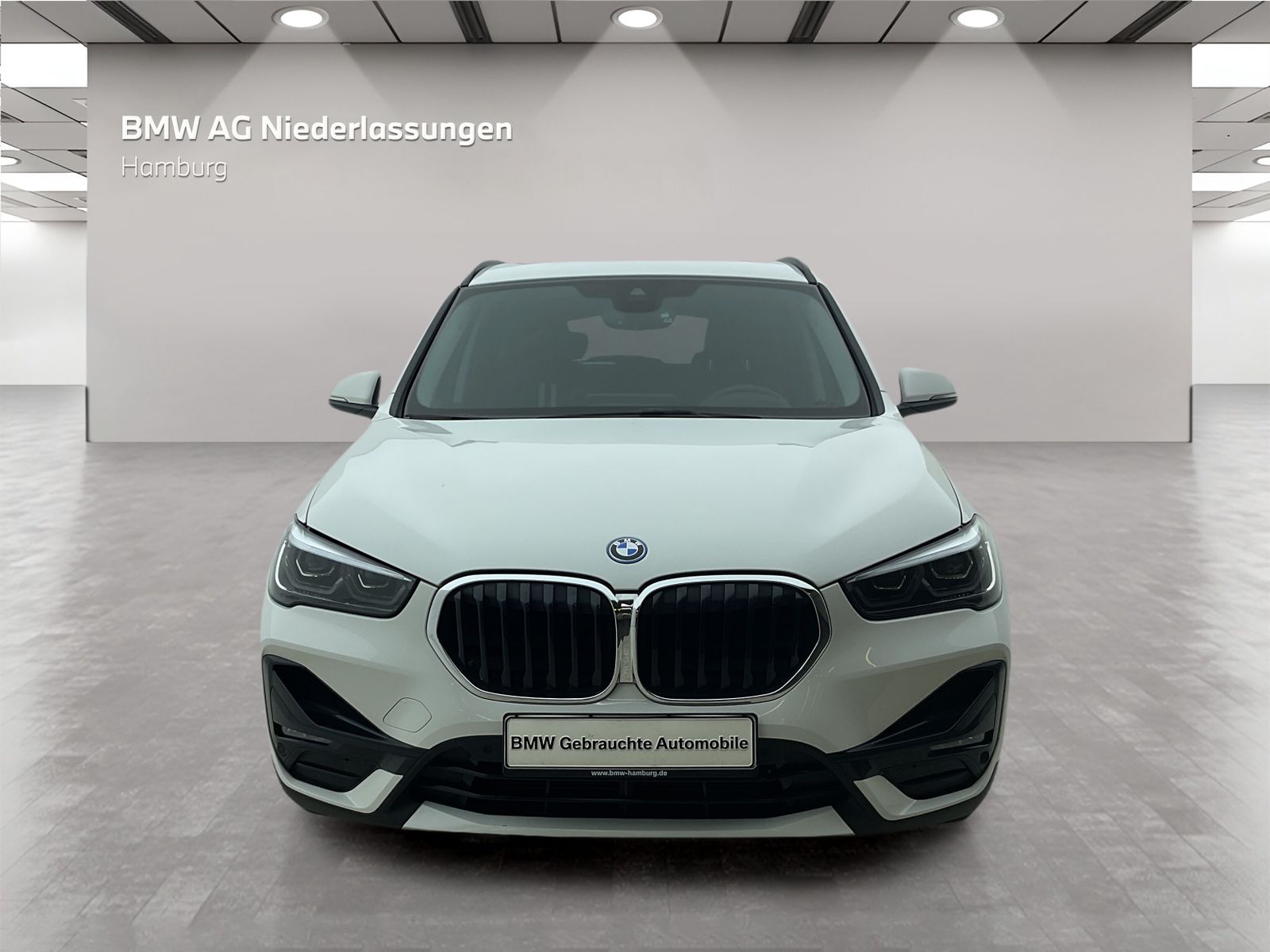 BMW X1 xDrive25e Sport Line - Samsaru's Car Outlet