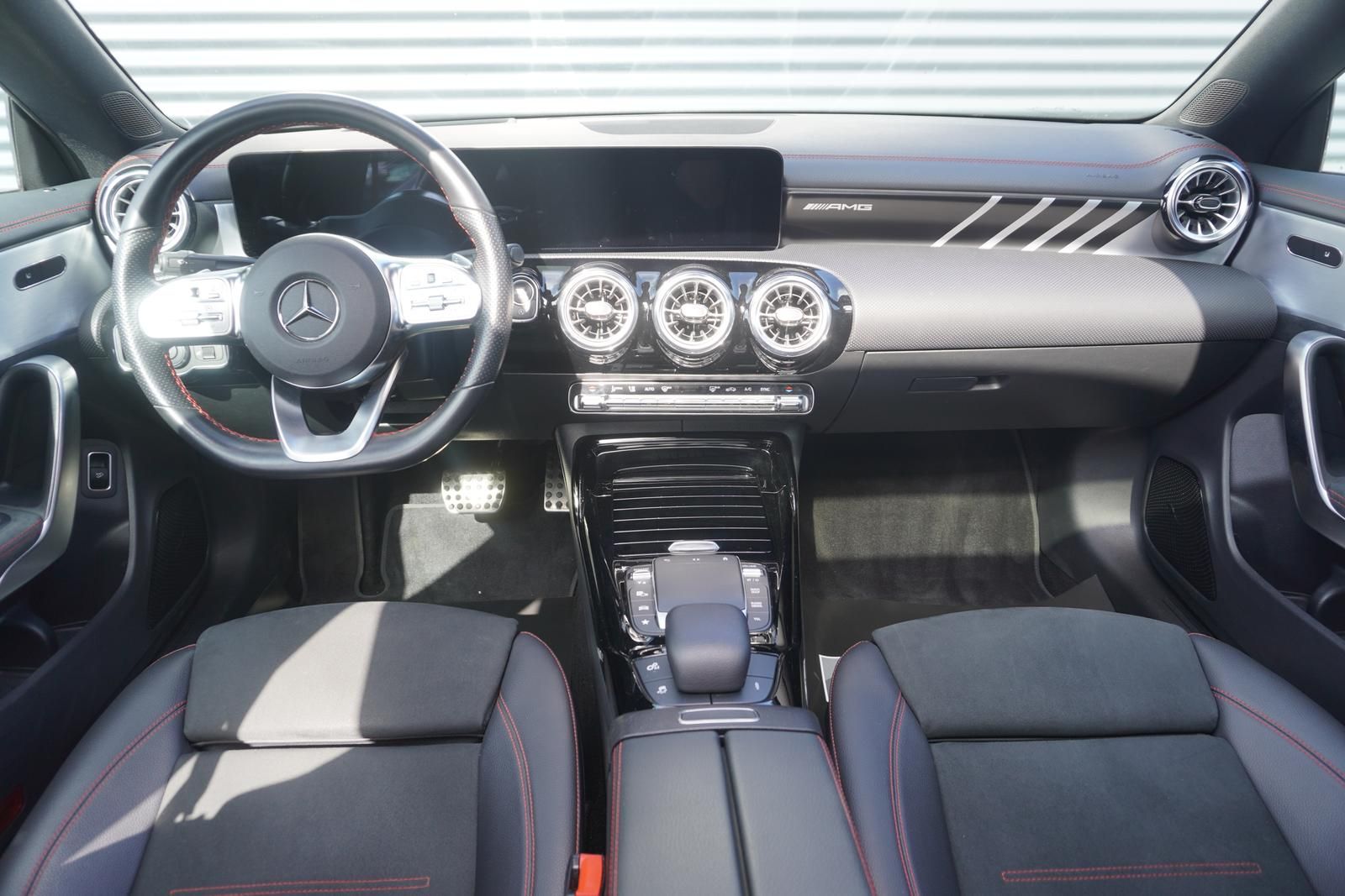 Mercedes-Benz CLA 35 AMG - Samsaru's Car Outlet