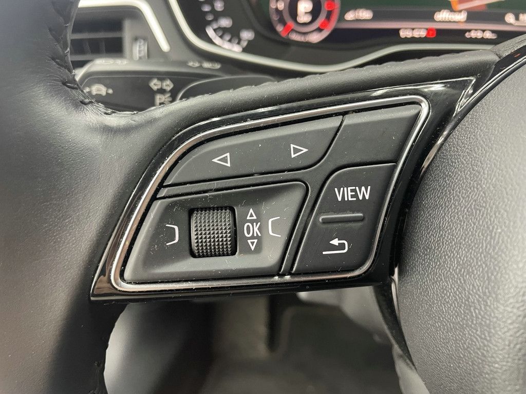 Audi A5 Coupe 45 TDI quattro S-Line, LED, HUD, Voll !