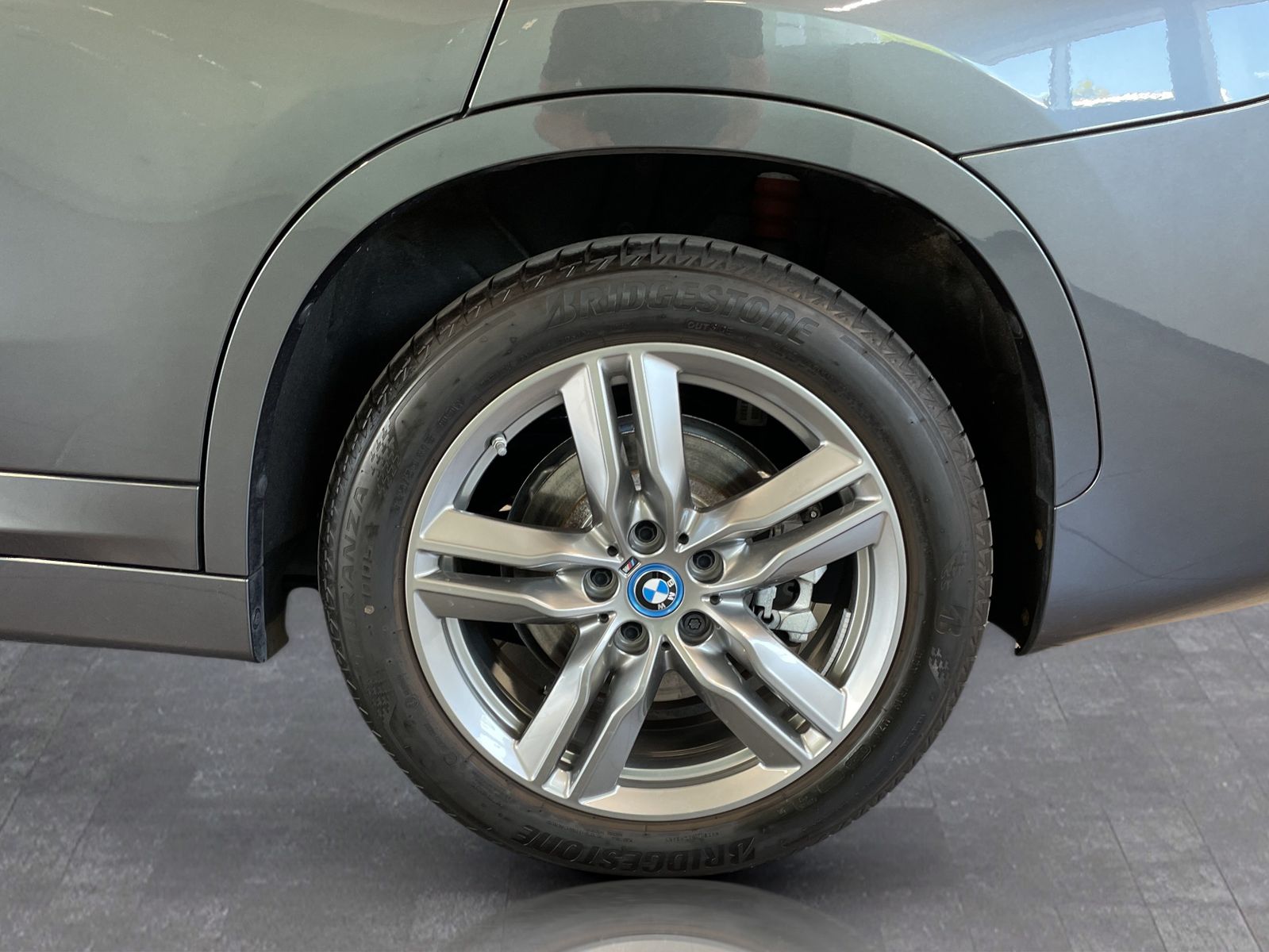 BMW X1 xDrive25e M Sport - Samsaru's Car Outlet