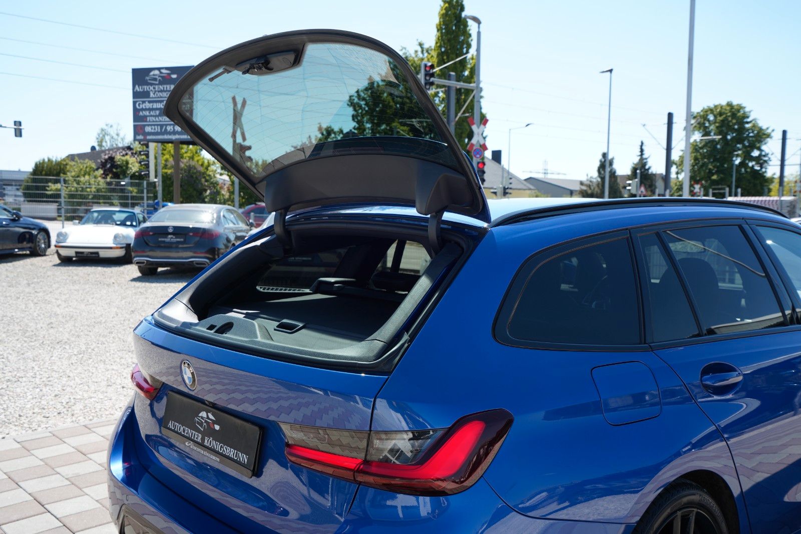 BMW 320d xDrive M Sport - Samsaru's Car Outlet